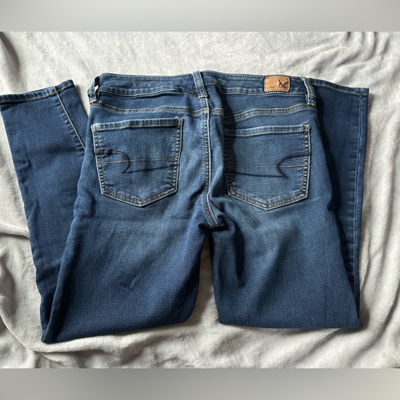 American Eagle - Mid-Rise Super Stretch Crop Jeggings (Capris) - Size 4L - Picture 3 of 6